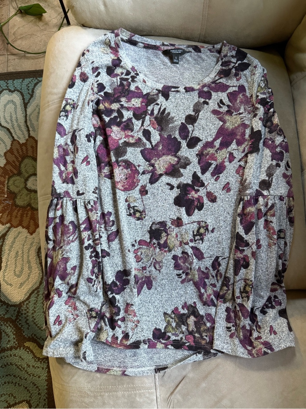 Simply Vera Vera Wang Gray and Purple Long-Sleeve Floral Bell-Sleeve Top